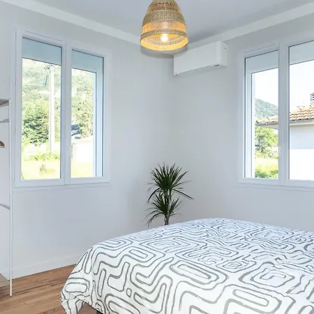 Chez Barrau - Confort Et Charme Au Coeur De Lourdes Apartment *